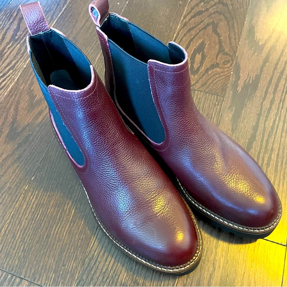 Caslon Miller Water Resistant Chelsea Boot